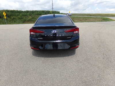 2020 Hyundai Elantra, $10500. Photo 6