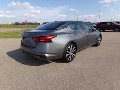 2021 Nissan Altima, $12250. Photo 6