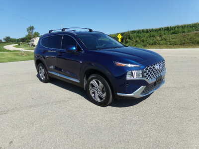 2022 Hyundai Santa Fe, $15950. Photo 3