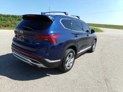 2022 Hyundai Santa Fe, $15950. Photo 5