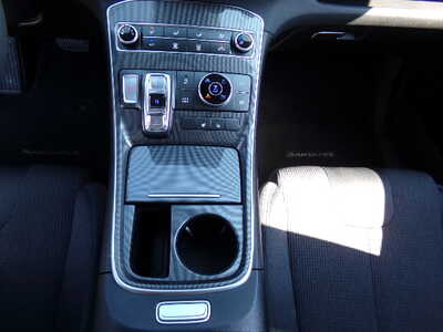 2022 Hyundai Santa Fe, $15950. Photo 10