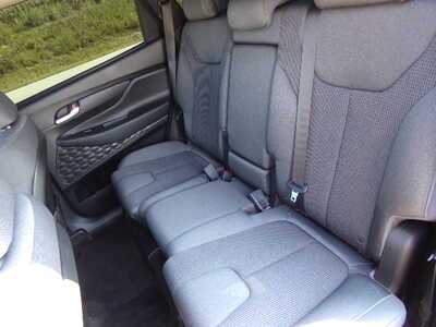 2022 Hyundai Santa Fe, $15950. Photo 11