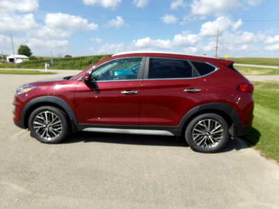 2020 Hyundai Tucson, $14950. Photo 1
