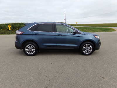 2018 Ford Edge, $9950. Photo 2