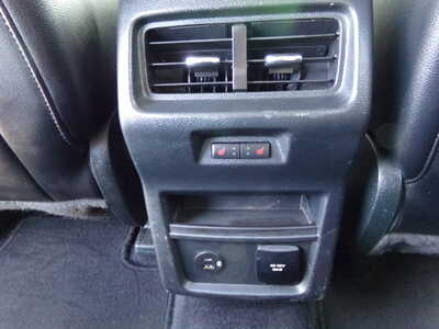 2022 Ford Edge, $14500. Photo 11