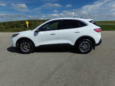 2020 Ford Escape, $11950. Photo 7
