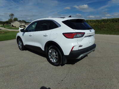 2020 Ford Escape, $11950. Photo 8