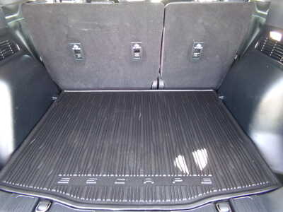 2020 Ford Escape, $11950. Photo 12