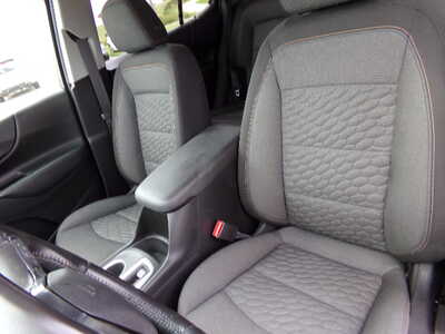 2019 Chevrolet Equinox, $11500. Photo 9