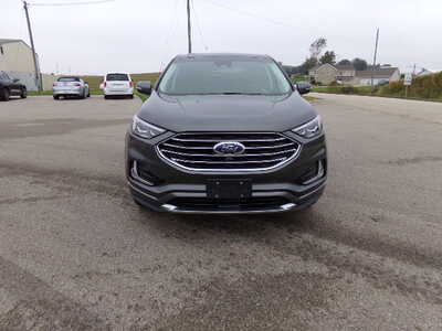 2019 Ford Edge, $13950. Photo 6