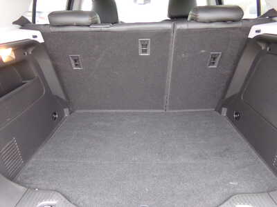 2021 Chevrolet Trax, $13500. Photo 12