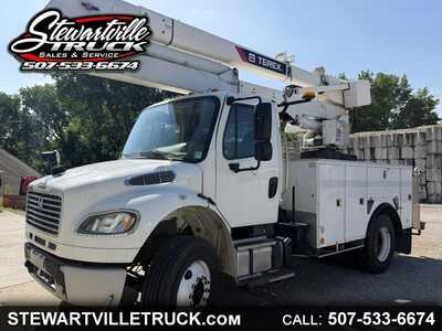 2014 Freightliner M2, $42995. Photo 1