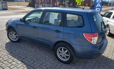 2010 Subaru Forester, $7500. Photo 5