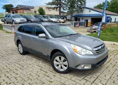 2011 Subaru Outback, $7700. Photo 1
