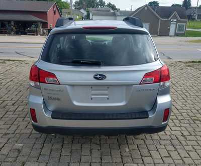 2012 Subaru Outback, $7100. Photo 6