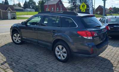 2011 Subaru Outback, $7200. Photo 5