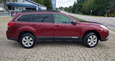 2011 Subaru Outback, $9500. Photo 8