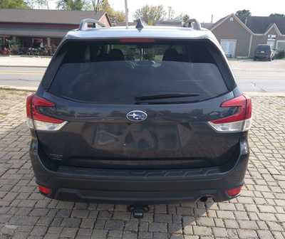2019 Subaru Forester, $19500. Photo 6