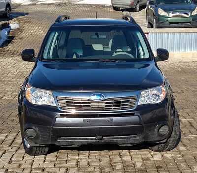 2010 Subaru Forester, $7900. Photo 2