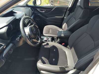 2019 Subaru Forester, $19200. Photo 9