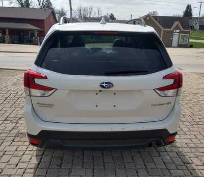 2021 Subaru Forester, $18300. Photo 6