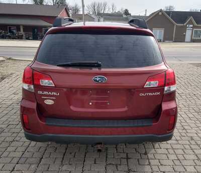 2012 Subaru Outback, $7900. Photo 6