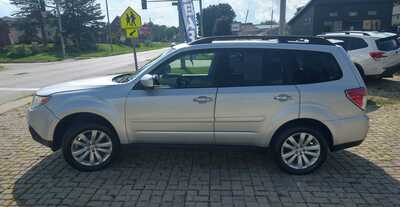 2011 Subaru Forester, $7200. Photo 4