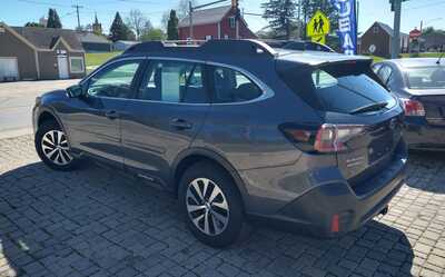 2022 Subaru Outback, $14900. Photo 5