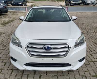 2015 Subaru Legacy, $11900. Photo 2