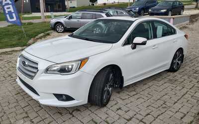 2015 Subaru Legacy, $11900. Photo 3