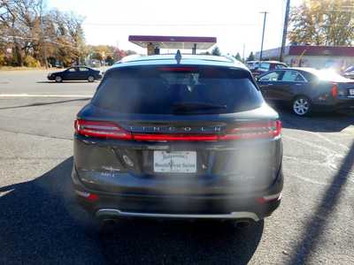 2018 Lincoln MKC, $32995. Photo 6