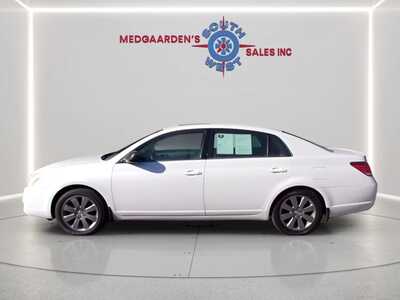 2006 Toyota Avalon, $0.00. Photo 3