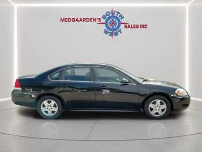 2010 Chevrolet Impala, $5620.00. Photo 12