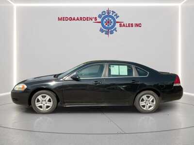 2010 Chevrolet Impala, $5620.00. Photo 2