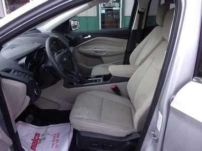 2019 Ford Escape, $15995. Photo 10