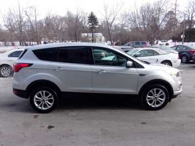 2019 Ford Escape, $15995. Photo 8
