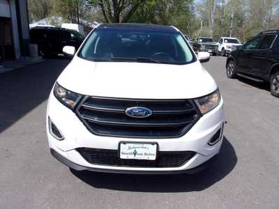 2015 Ford Edge, $17995. Photo 2