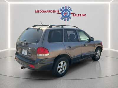 2005 Hyundai Santa Fe, $4495.00. Photo 9