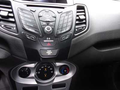 2019 Ford Fiesta, $10995. Photo 12
