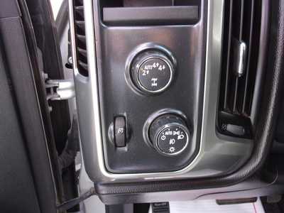 2018 Chevrolet 1500 Crew Cab, $25995. Photo 11