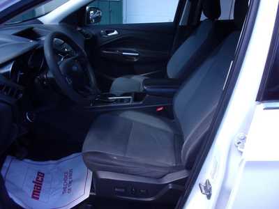 2018 Ford Escape, $14995. Photo 10