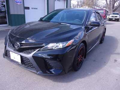 2020 Toyota Camry, $21995. Photo 3