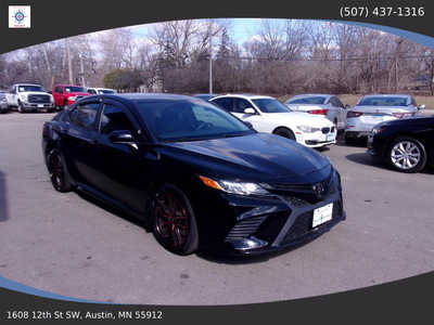 2020 Toyota Camry, $21995. Photo 1