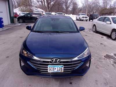 2020 Hyundai Elantra, $16995. Photo 2