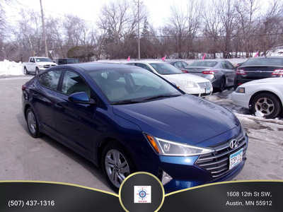 2020 Hyundai Elantra, $16995. Photo 1