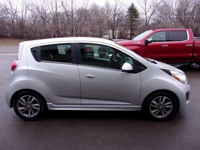 2015 Chevrolet Spark, $9995. Photo 8