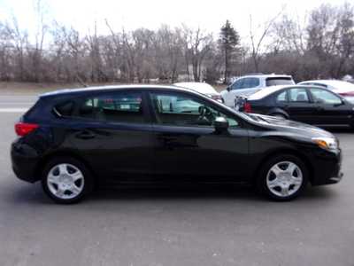 2021 Subaru Impreza, $17995. Photo 8