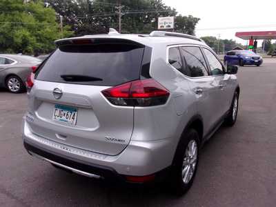 2019 Nissan Rogue, $18995. Photo 7