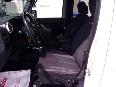 2014 Jeep Wrangler Unlimited, $18995. Photo 12