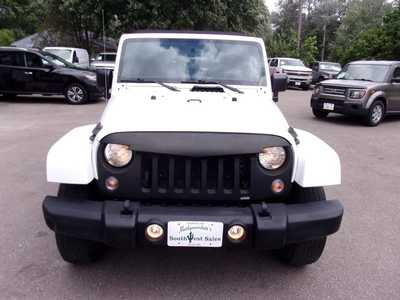 2014 Jeep Wrangler Unlimited, $18995. Photo 2